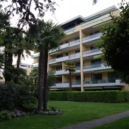 Robinia In * Locarno